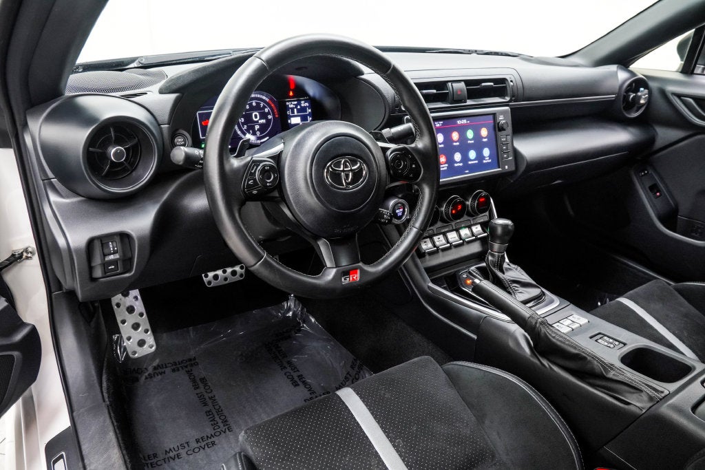 2024 Toyota GR86 Premium