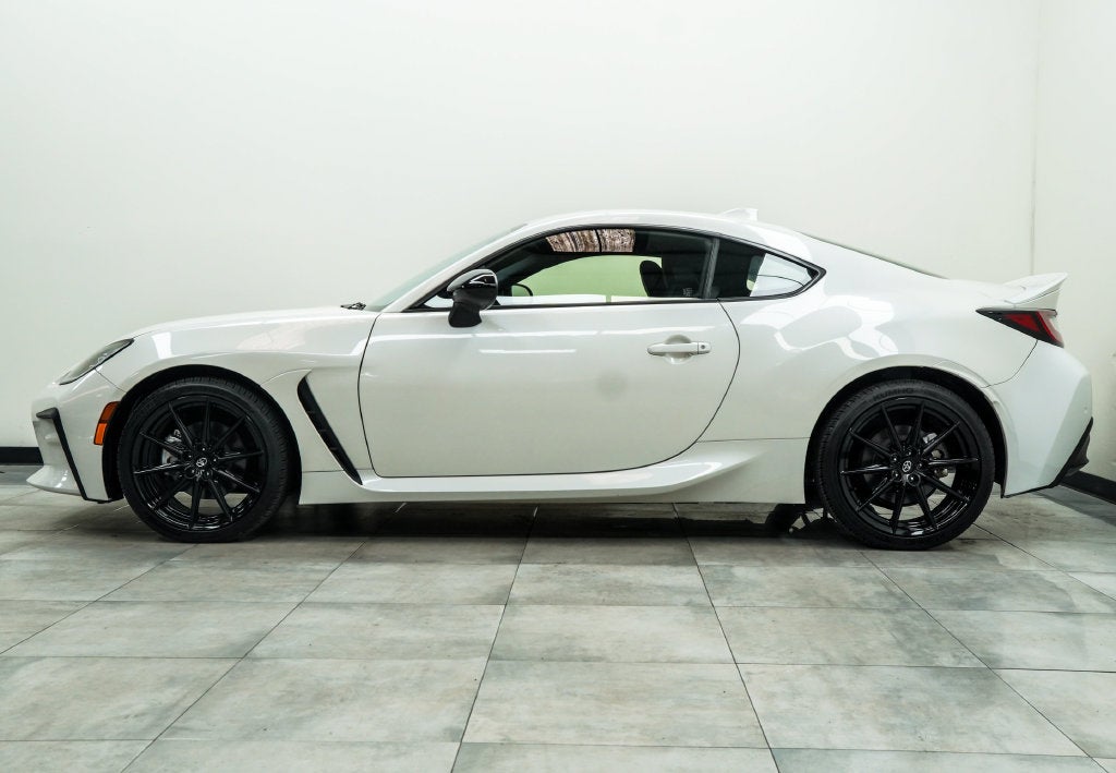2024 Toyota GR86 Premium