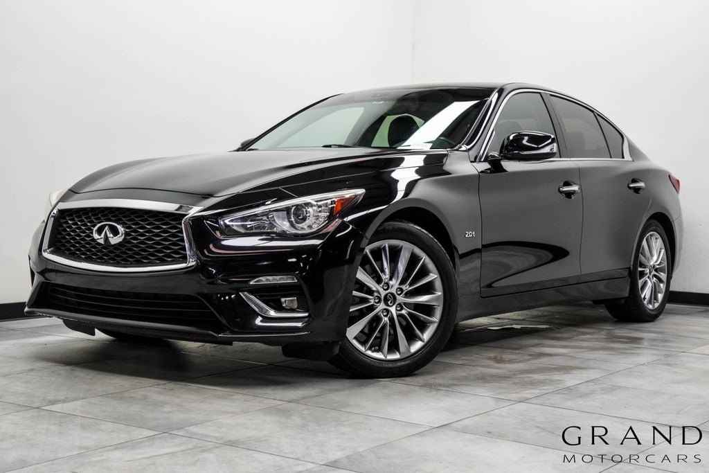 2018 INFINITI Q50 2.0t LUXE
