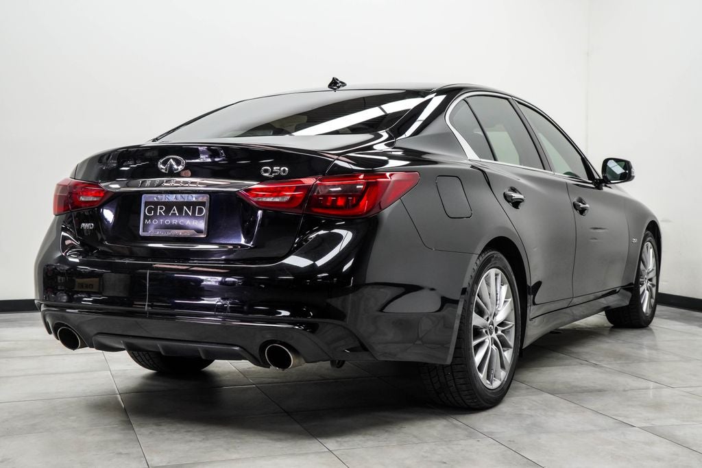 2018 INFINITI Q50 2.0t LUXE