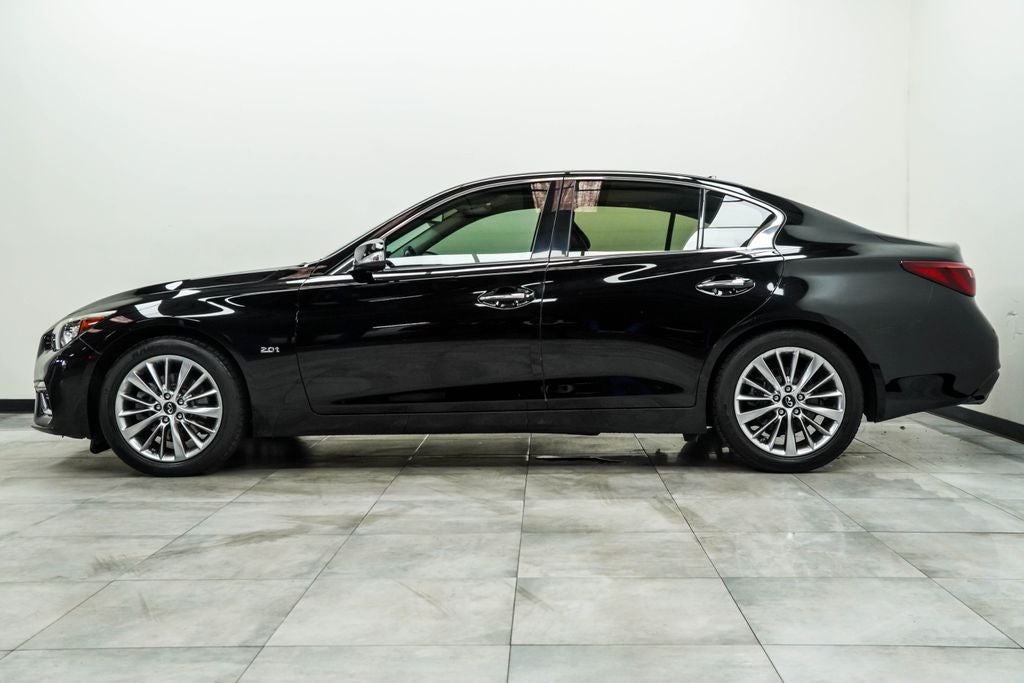 2018 INFINITI Q50 2.0t LUXE