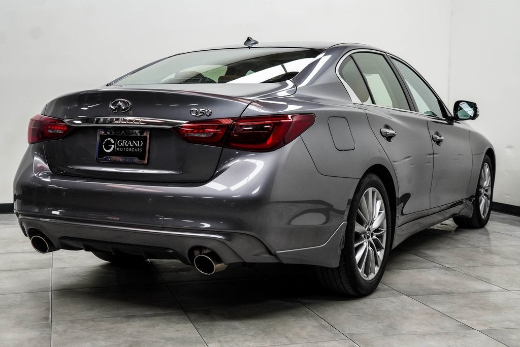2023 INFINITI Q50 LUXE