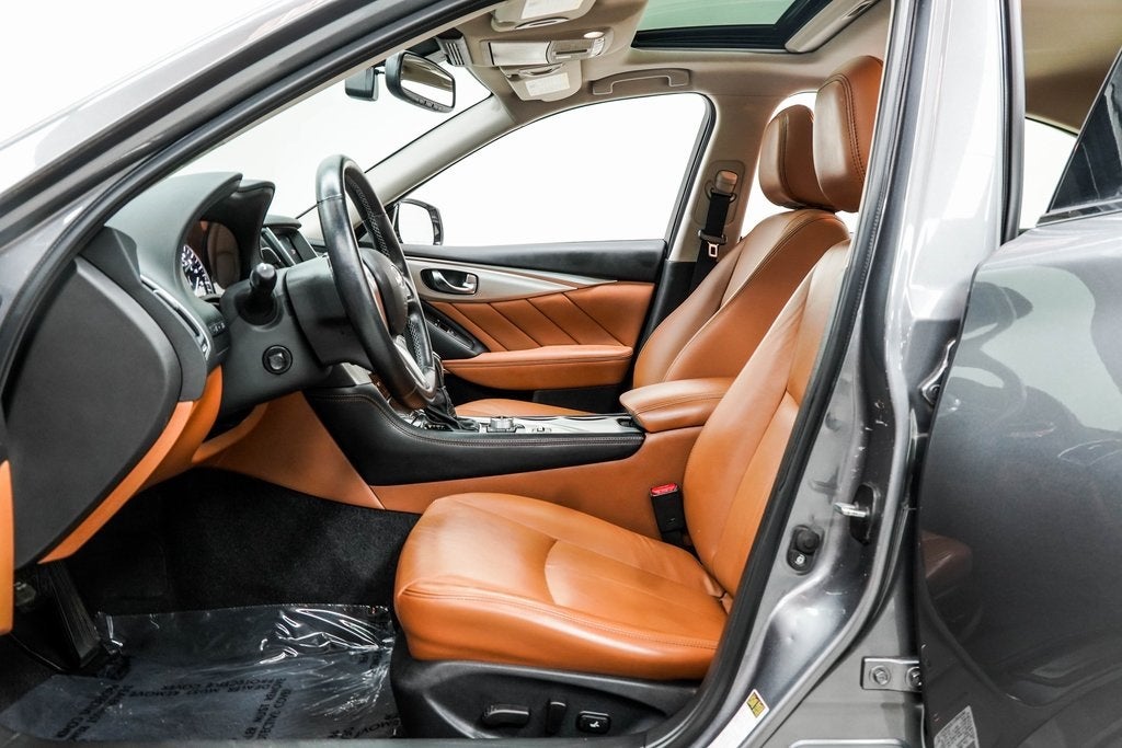 2023 INFINITI Q50 LUXE