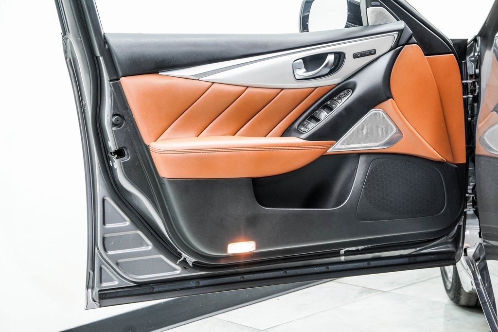 2023 INFINITI Q50 LUXE