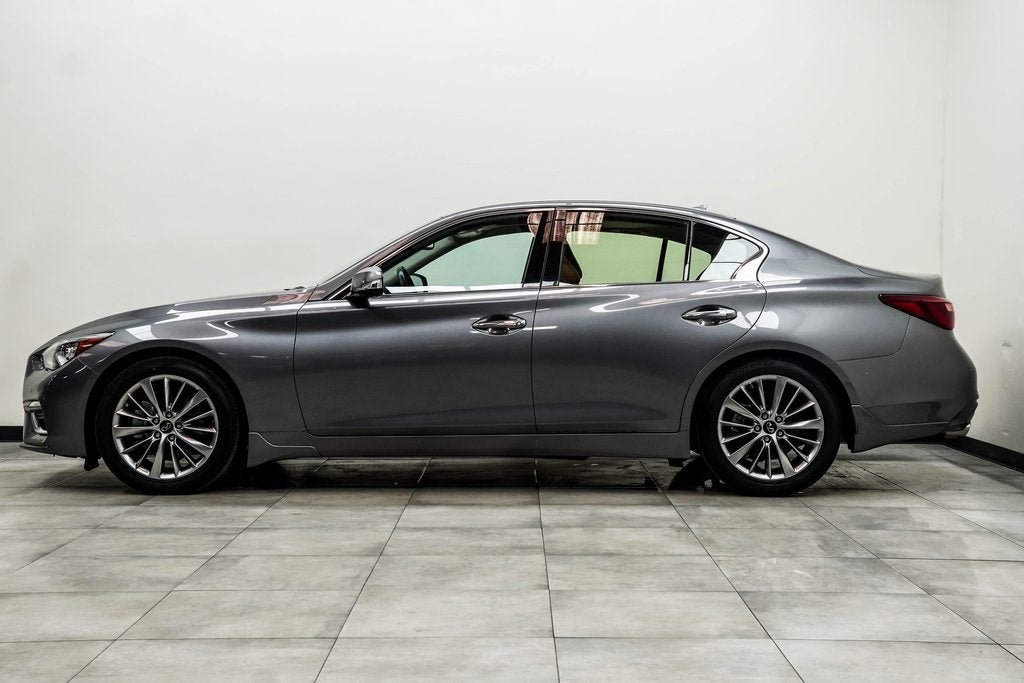 2023 INFINITI Q50 LUXE