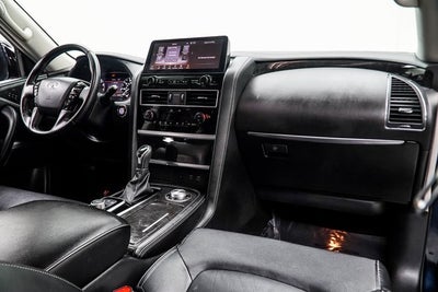 2024 INFINITI QX80 LUXE