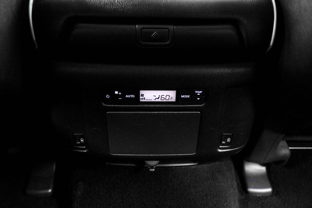 2022 INFINITI QX80 Premium Select