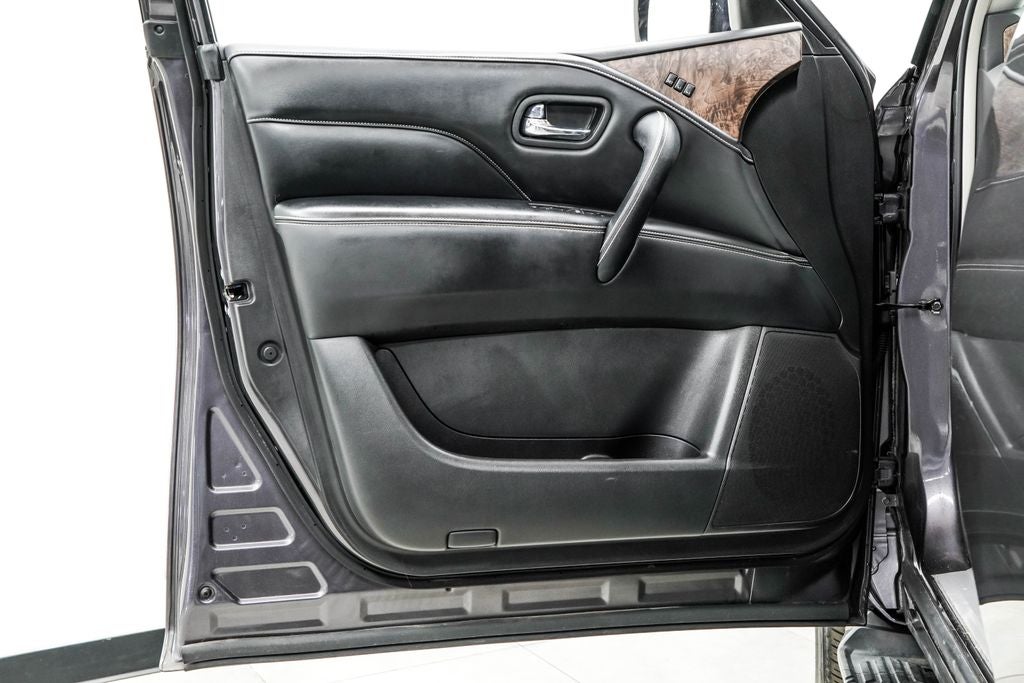 2022 INFINITI QX80 Premium Select