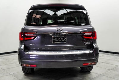 2022 INFINITI QX80 Premium Select