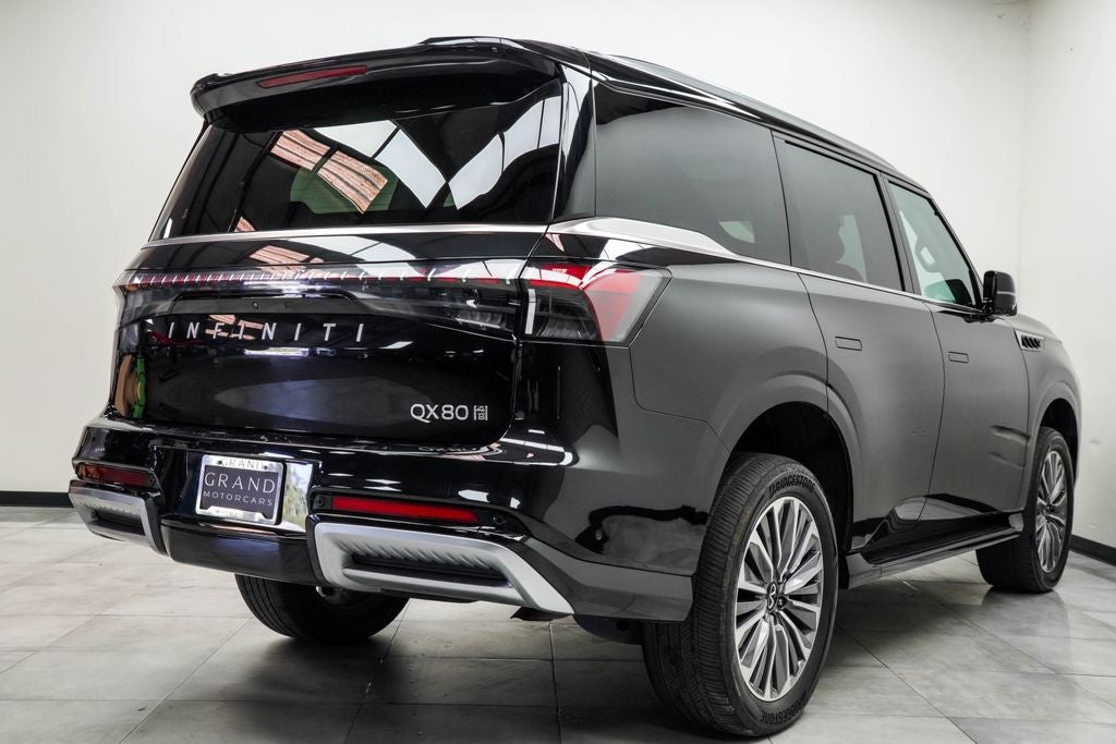 2025 INFINITI QX80 SENSORY