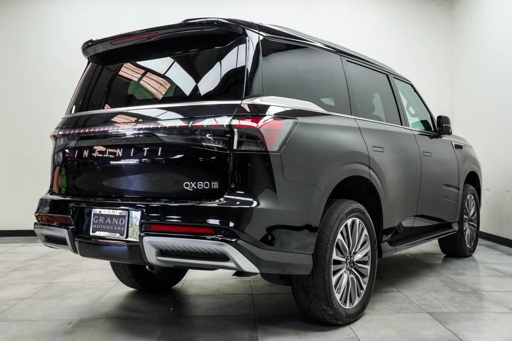 2025 INFINITI QX80 SENSORY