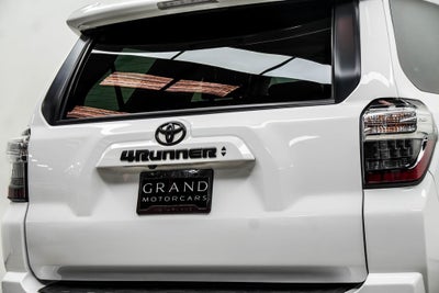 2022 Toyota 4Runner SR5 Premium