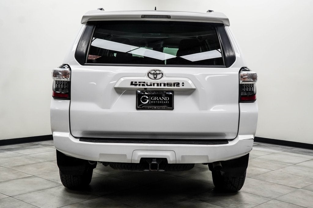 2022 Toyota 4Runner SR5