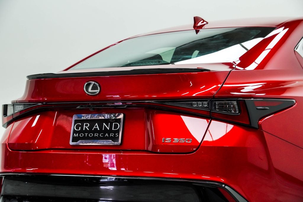 2024 Lexus IS 350 F SPORT Design