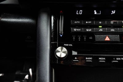2024 Lexus IS 350 F SPORT Design