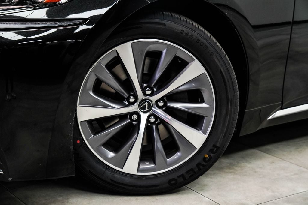 2019 Lexus LS 500 Base