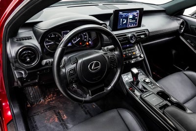 2023 Lexus IS 300