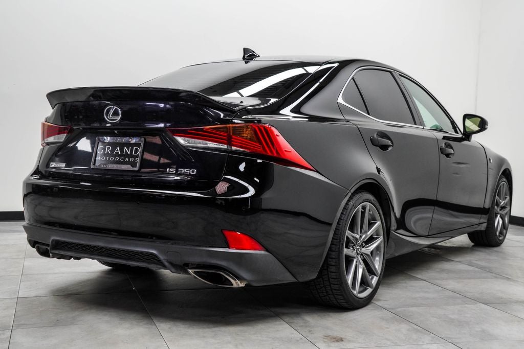2020 Lexus IS 350