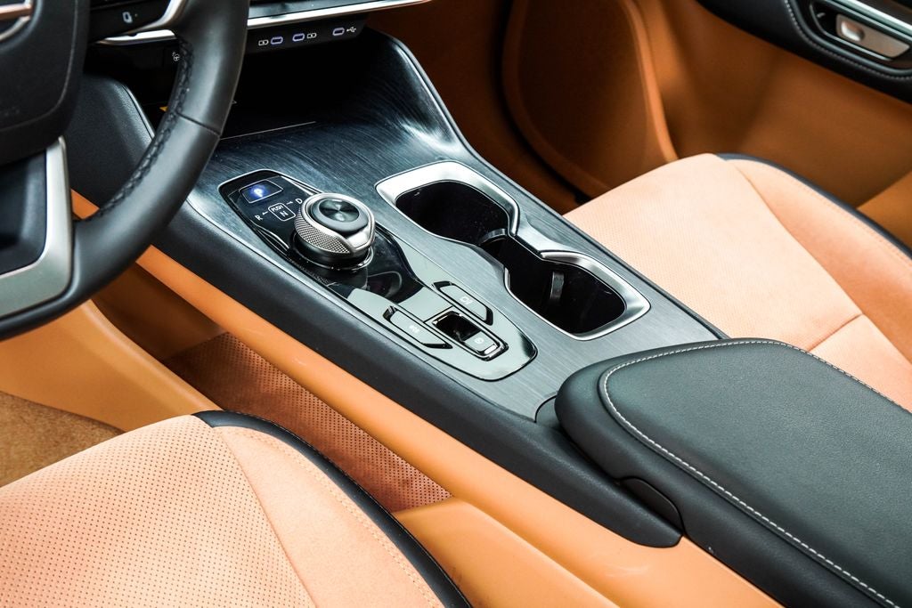 2023 Lexus RZ 450e Luxury