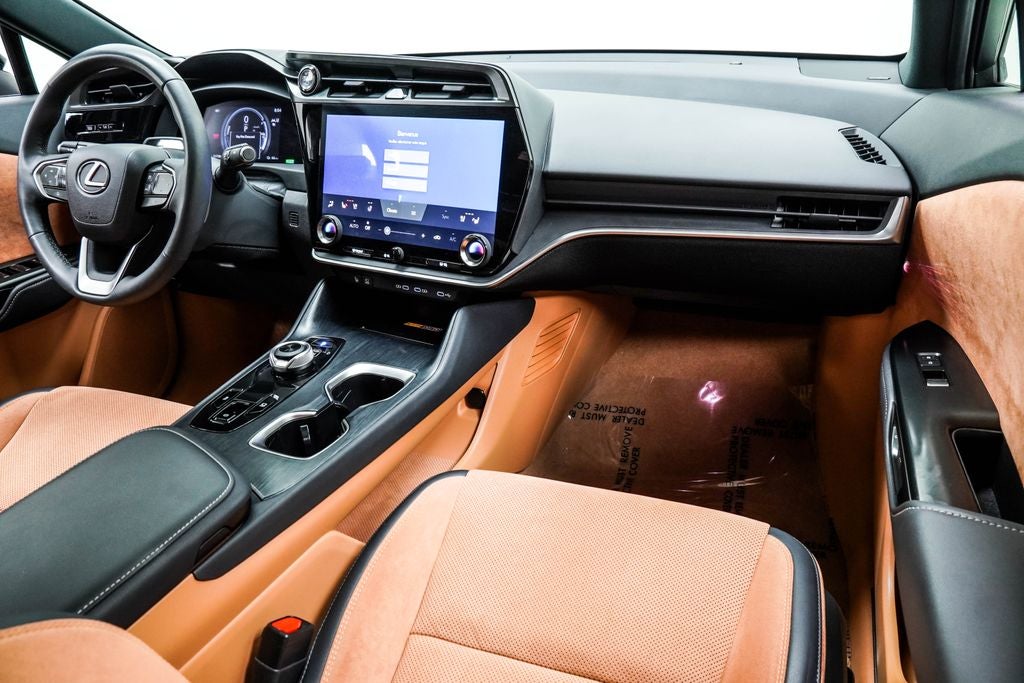 2023 Lexus RZ 450e Luxury