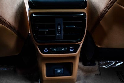 2023 Lexus RZ 450e Luxury