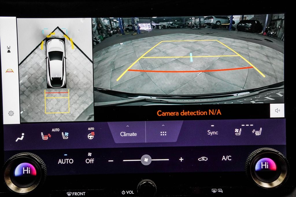 2023 Lexus RZ 450e Luxury