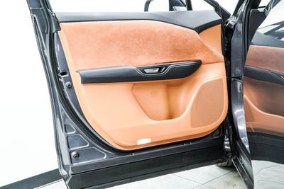 2023 Lexus RZ 450e Luxury