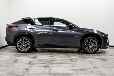 2023 Lexus RZ 450e Luxury