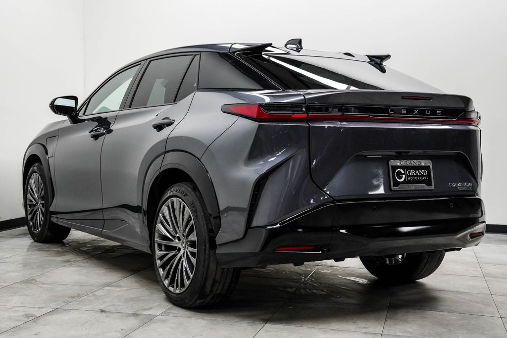 2023 Lexus RZ 450e Luxury