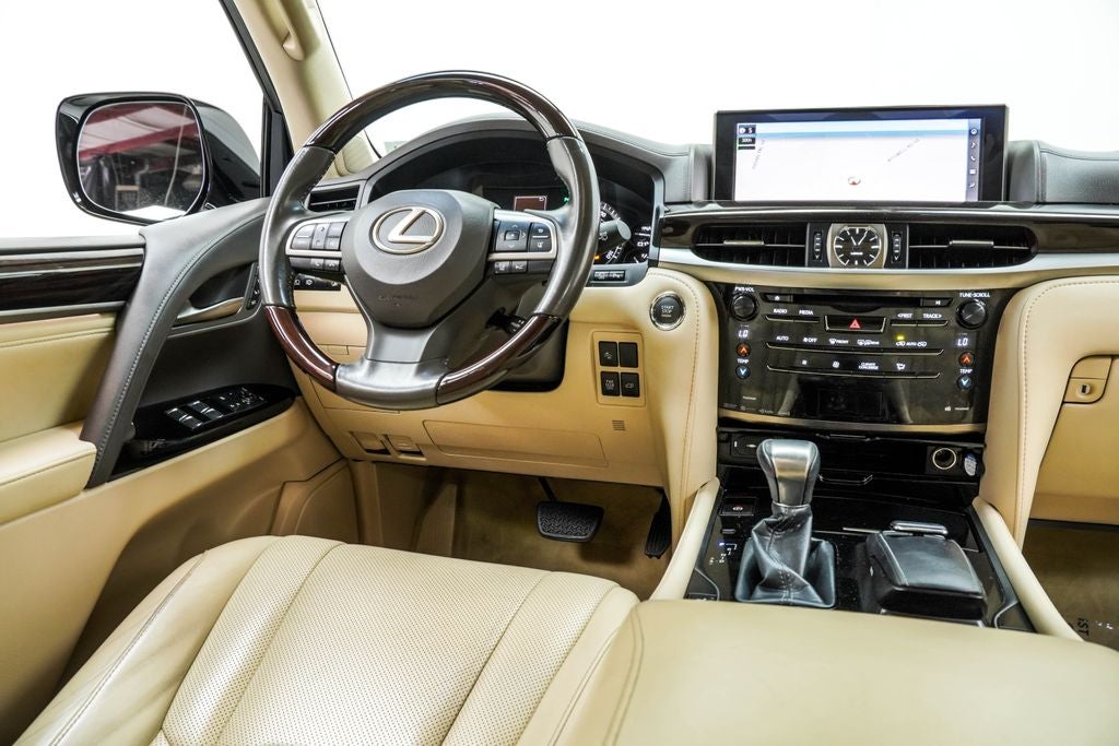 2018 Lexus LX 570