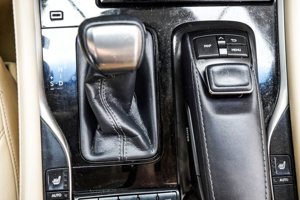 2018 Lexus LX 570