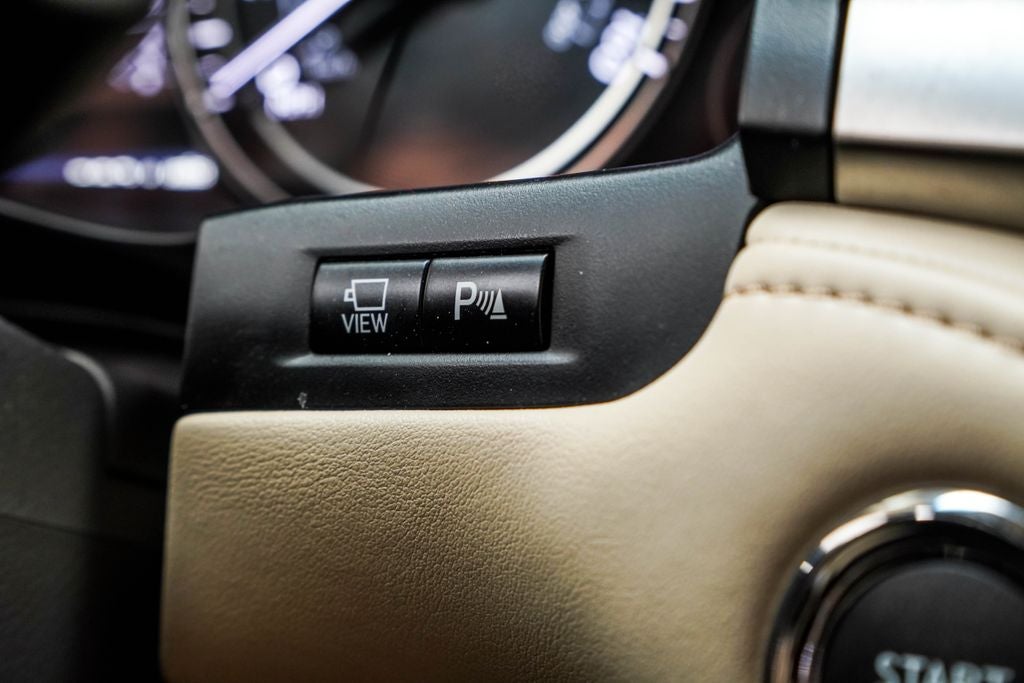 2018 Lexus LX 570