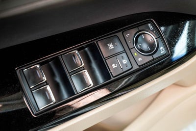 2018 Lexus LX 570