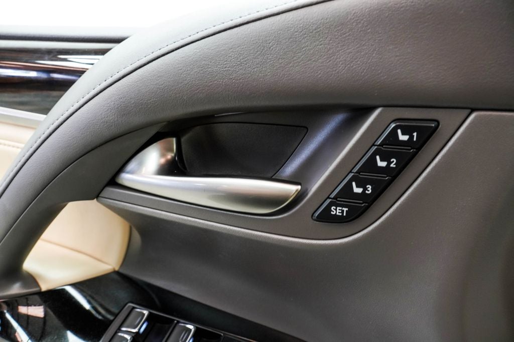 2018 Lexus LX 570