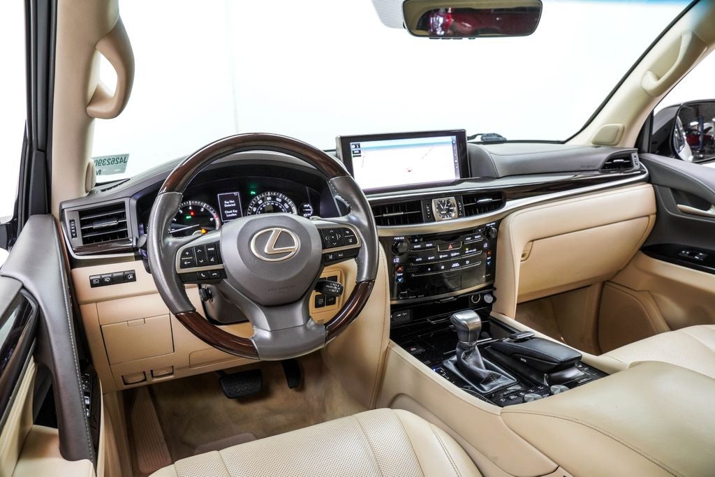 2018 Lexus LX 570