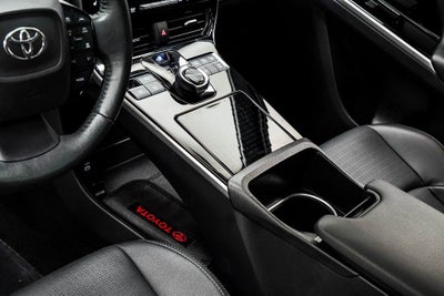 2024 Toyota bZ4X Limited