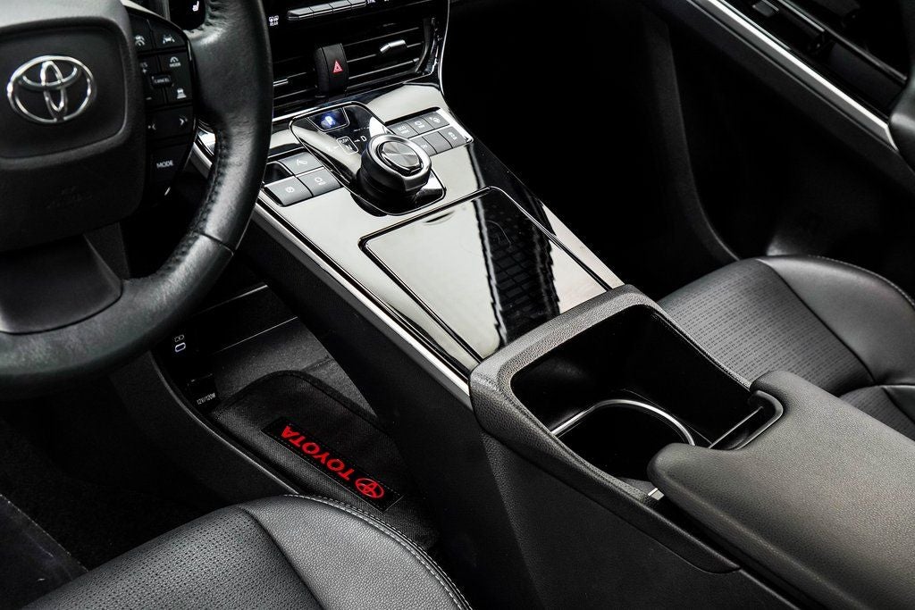 2024 Toyota bZ4X Limited