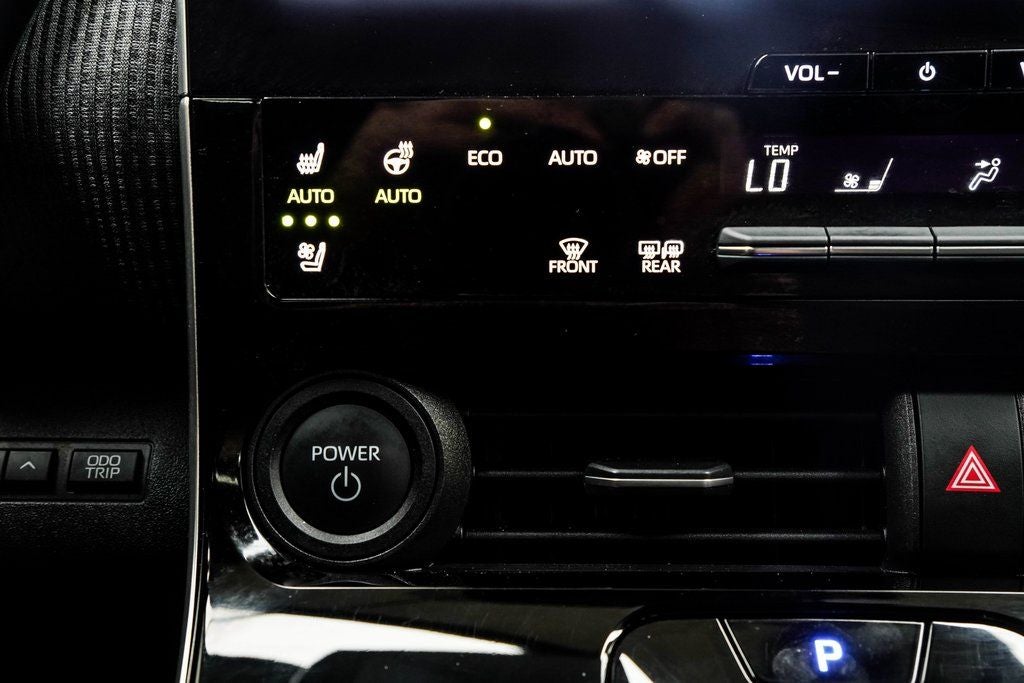 2024 Toyota bZ4X Limited