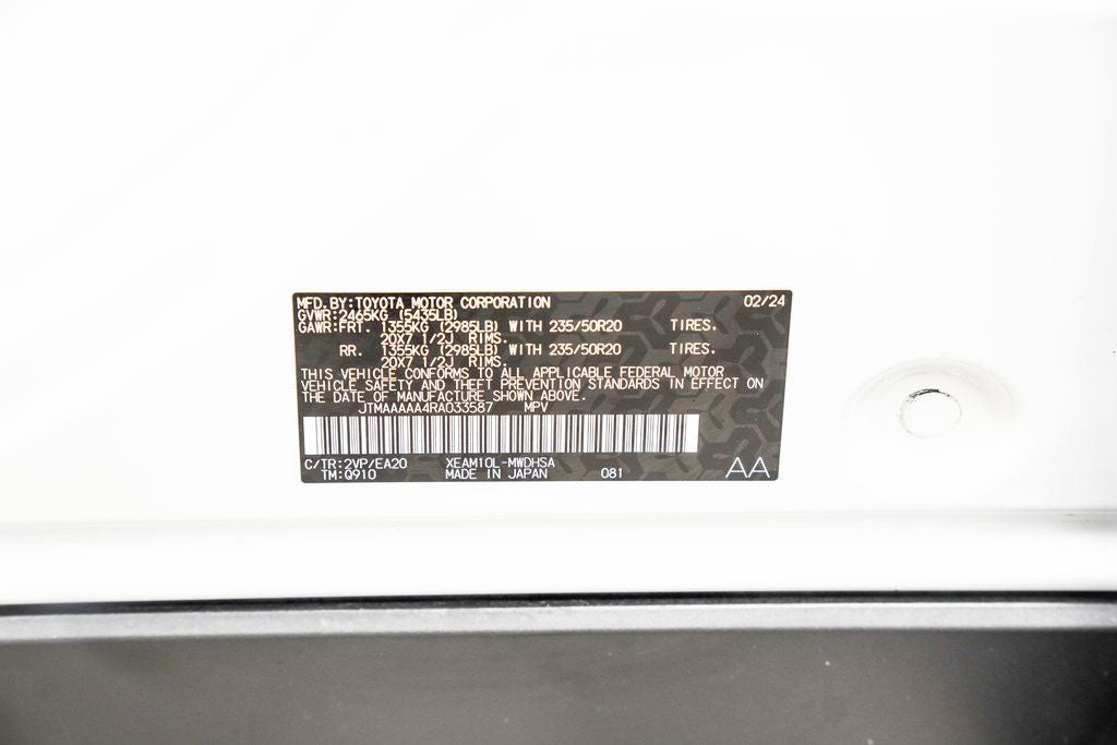 2024 Toyota bZ4X Limited