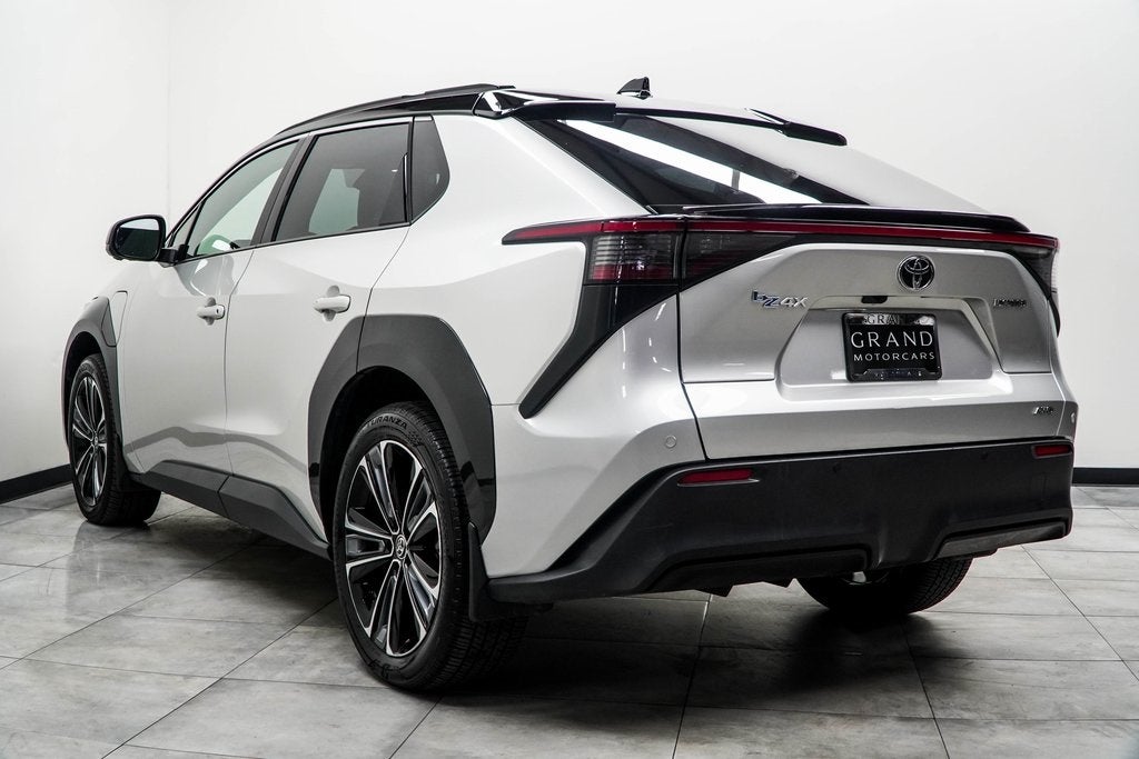 2023 Toyota bZ4X Limited