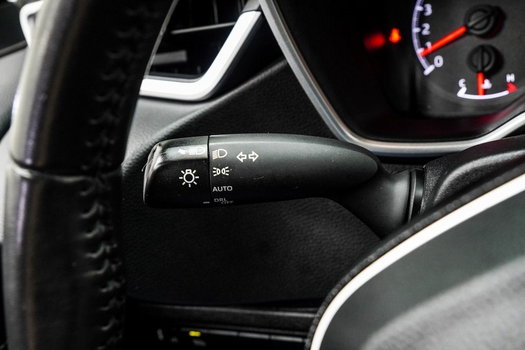 2019 Toyota Corolla Hatchback SE