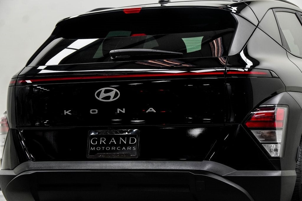 2025 Hyundai Kona SEL