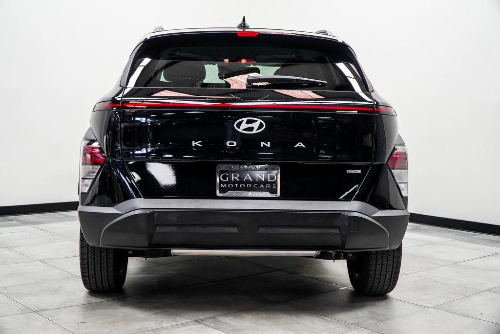 2025 Hyundai Kona SEL