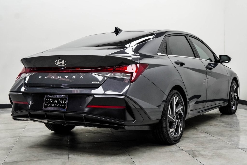 2024 Hyundai Elantra Hybrid Limited
