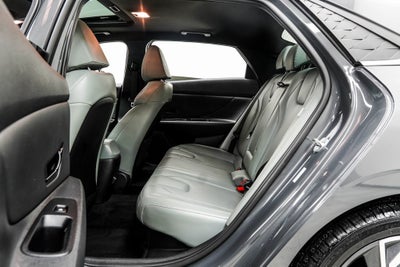 2024 Hyundai Elantra Hybrid Limited