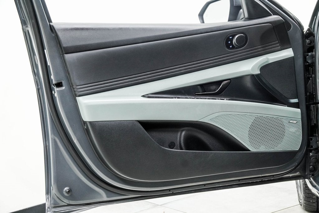 2024 Hyundai Elantra Hybrid Limited