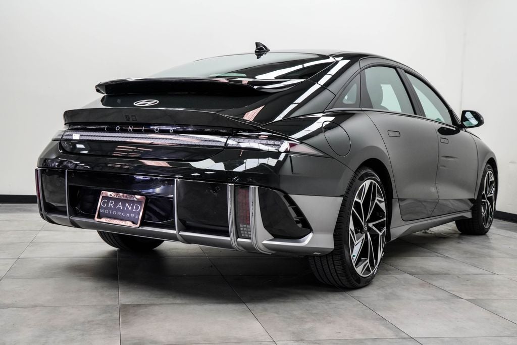 2023 Hyundai IONIQ 6 SEL