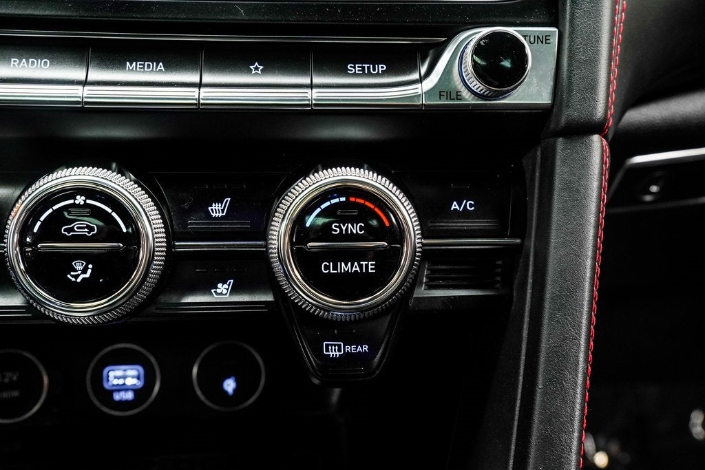 2022 Genesis G70 3.3T