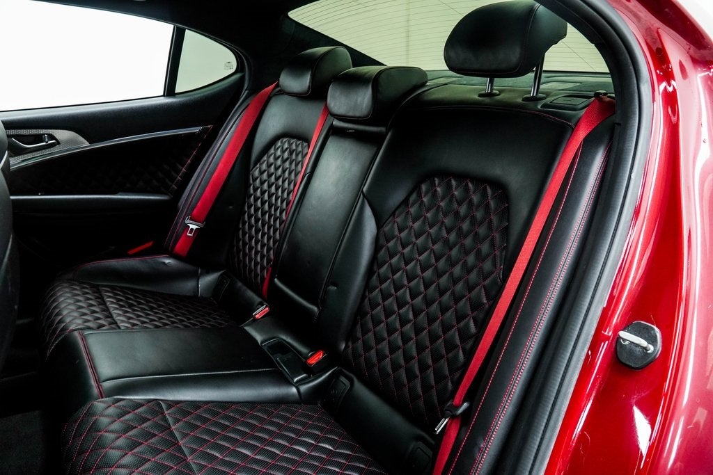 2022 Genesis G70 3.3T