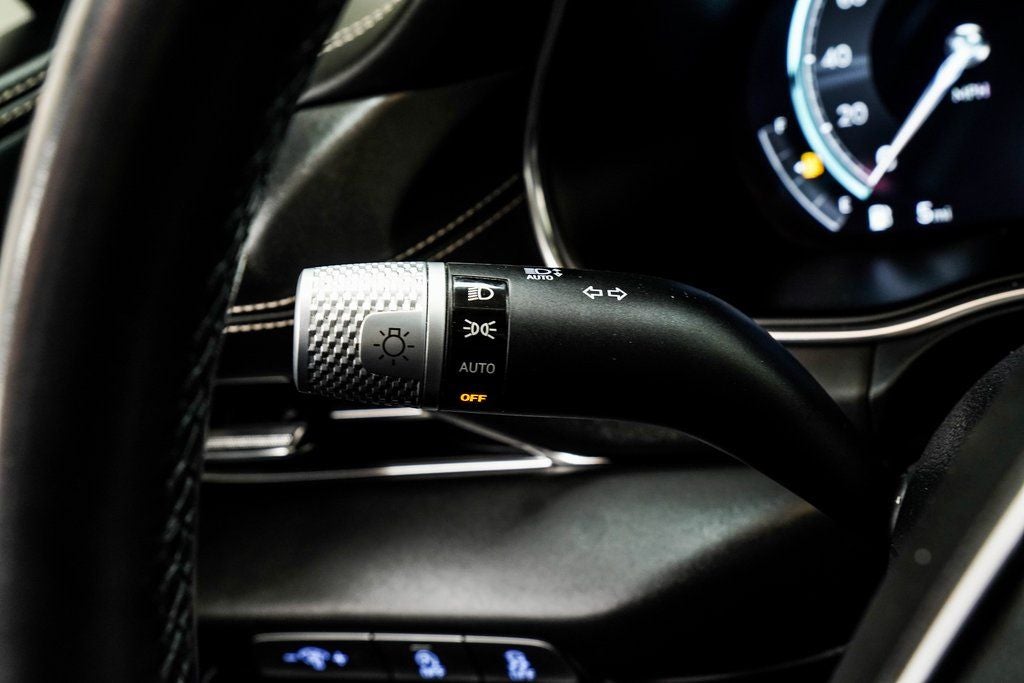 2023 Genesis GV80 2.5T